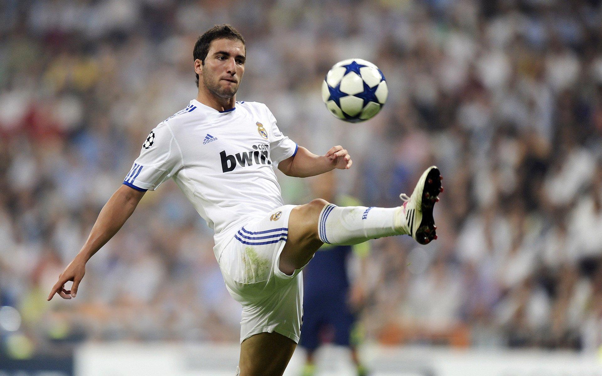 官方认证!凯塞多惊天世界波当选切尔西10月最佳进球